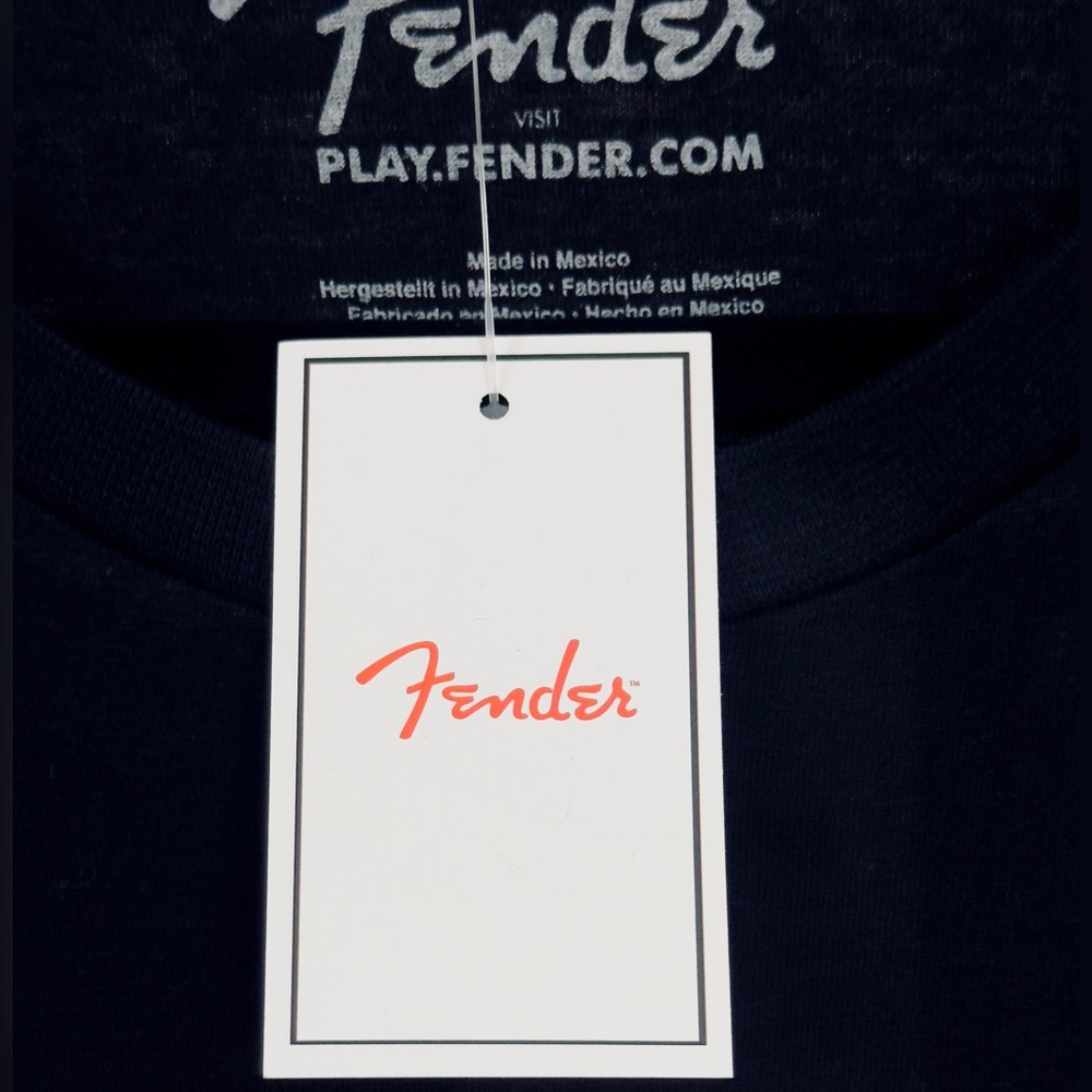 Fender Black&Red Short Sleeve Tee with Retro Palm Tree & Guitar Graphic 2XL NAwT - Picture 4 of 8